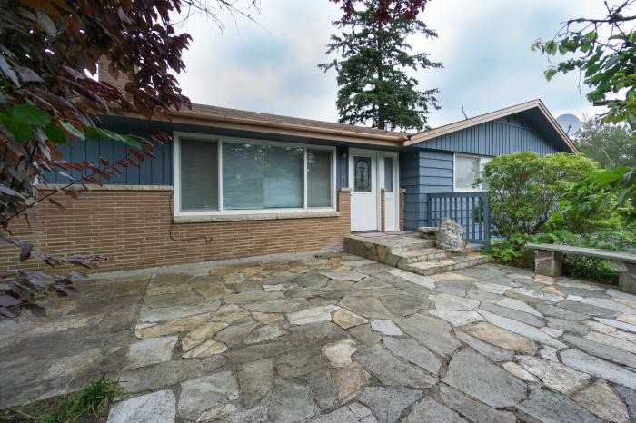 23219 28th Ave S - Photo 3 of 29