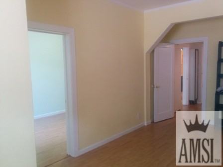 626 Spruce St #B - Photo 3 of 10