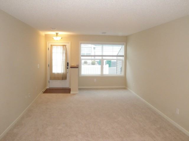 3514 White Pine Way - Photo 2 of 12