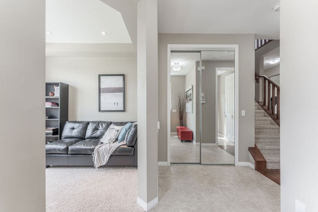 644 Windridge Rd Sw - Photo 3 of 34