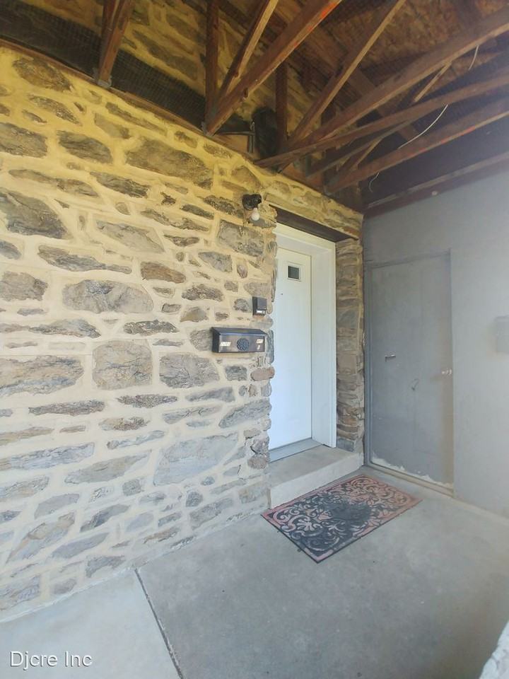 7701 Oxford Ave - Photo 2 of 10