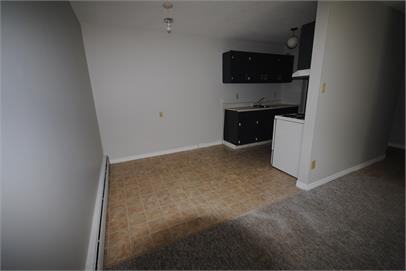 10735 127 St Nw - Photo 3 of 17