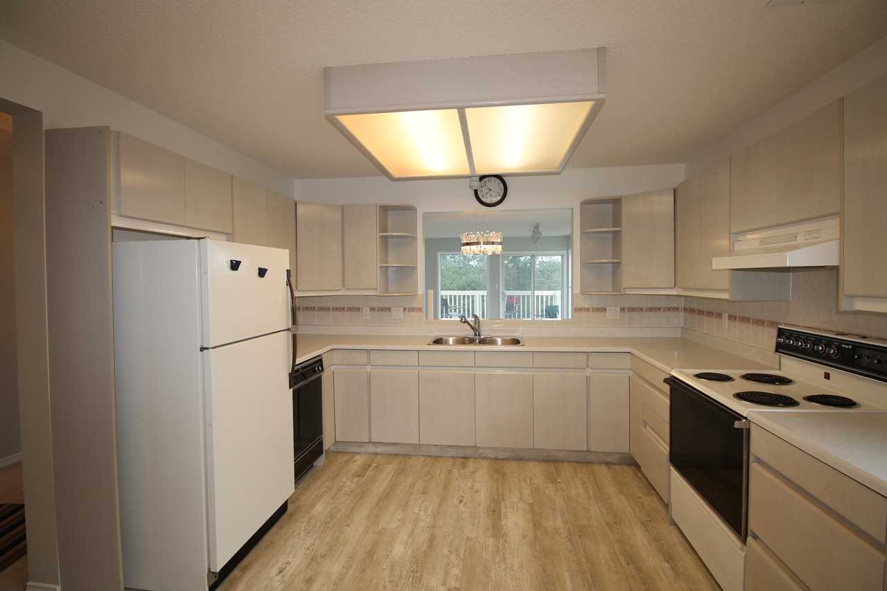 30 Ironwood Pt - Photo 2 of 23