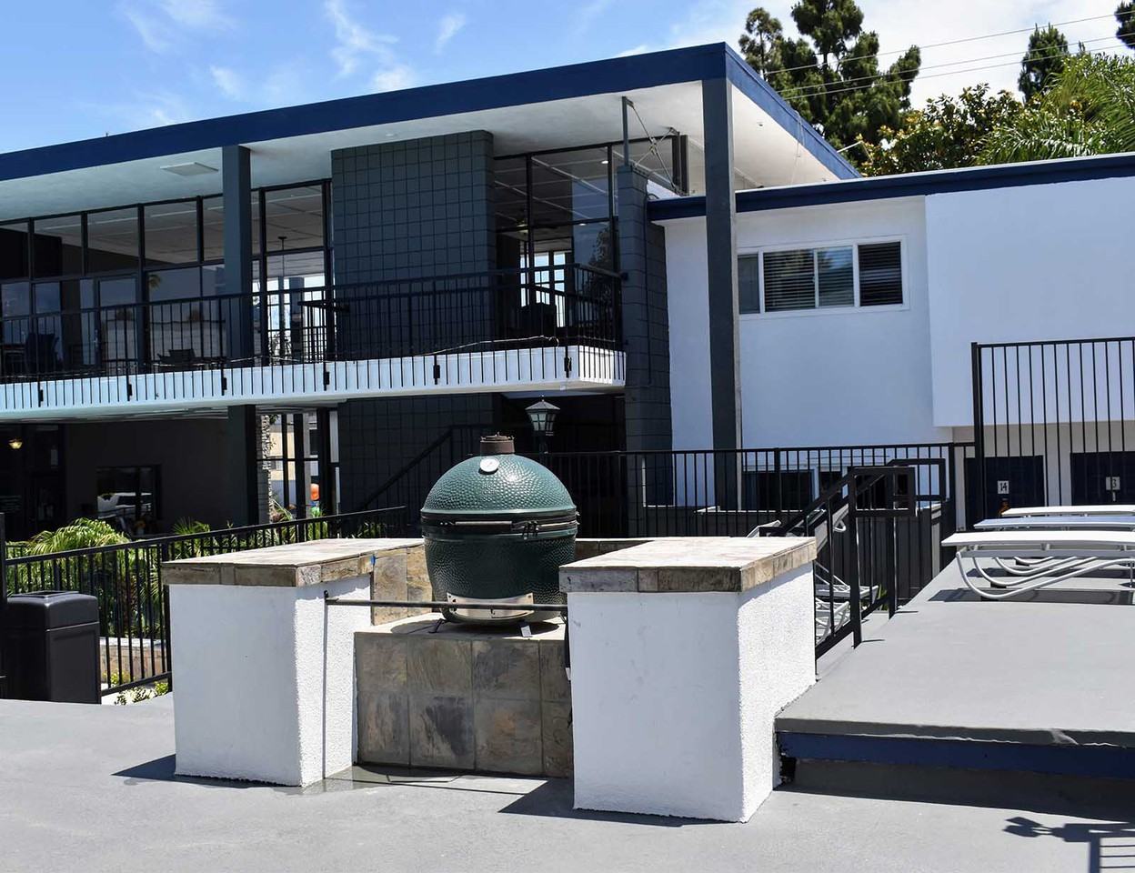 Americana South Bay - Photo 6 of 27