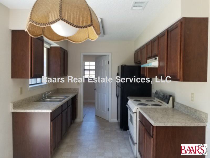 10539 Silver Creek Dr - Photo 3 of 6