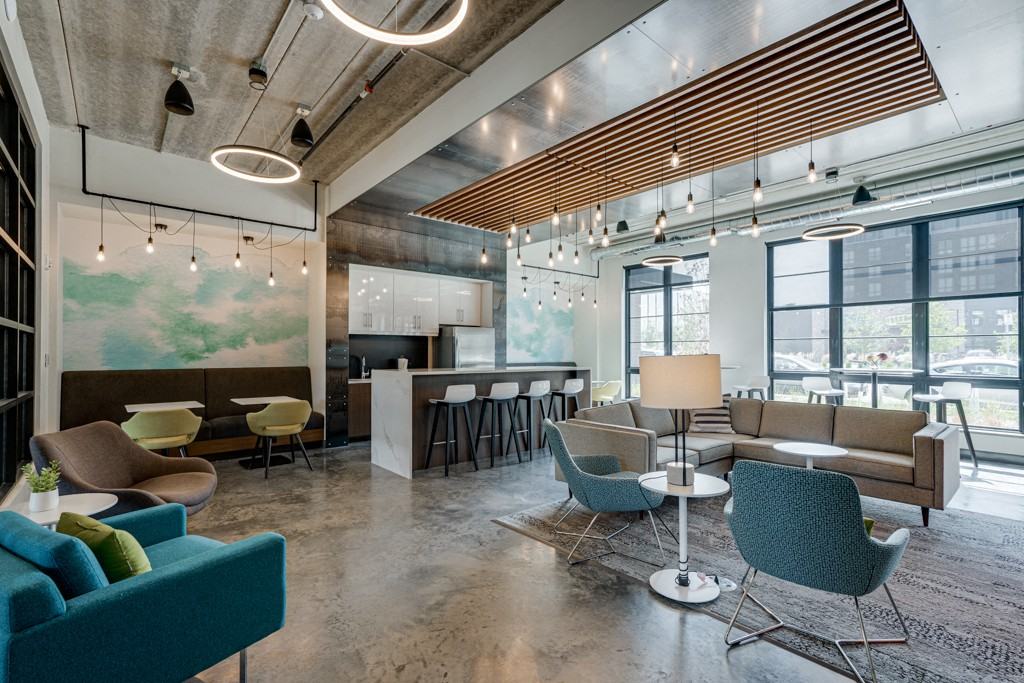 Green on 4th - Photo 6 of 30