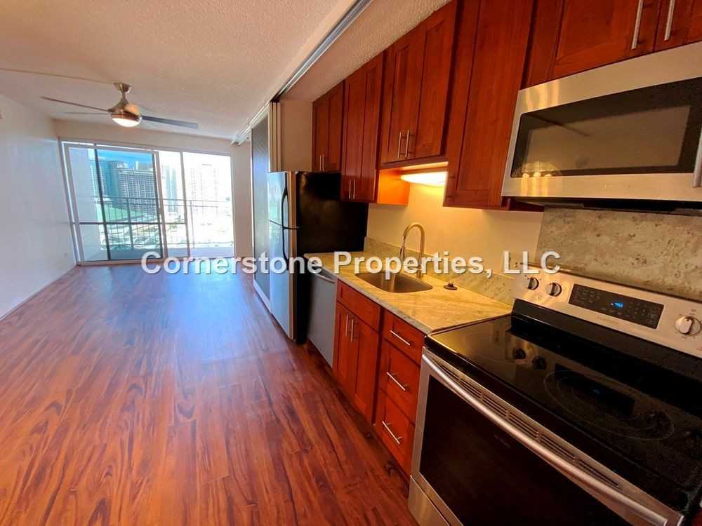 1655 Makaloa St - Photo 2 of 14