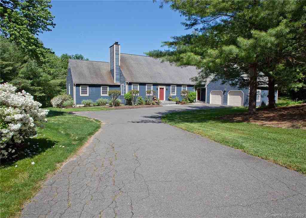 2 Orchard Hill Rd - Photo 2 of 40