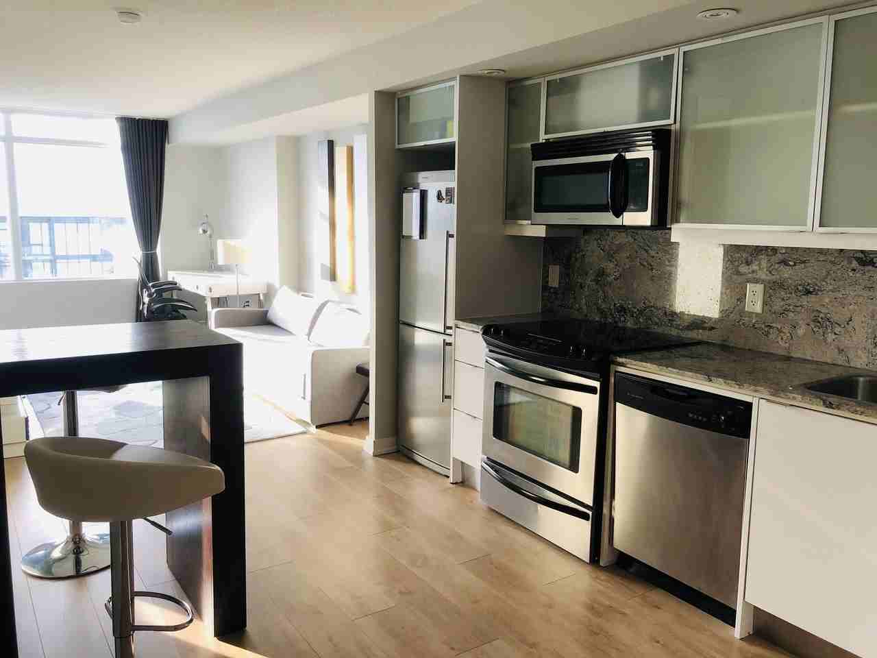 25 Telegram Mews #4508