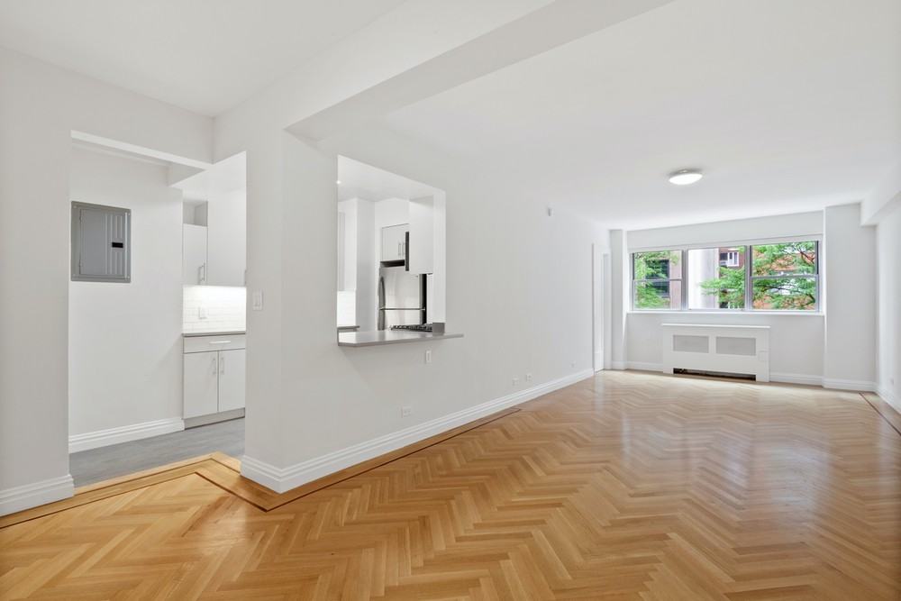 85 East End - Photo 2 of 50