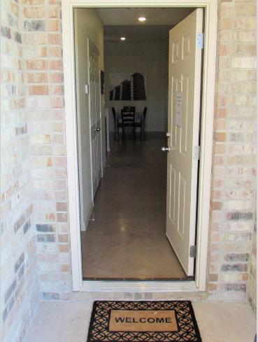 Eagles Landing Rentals - Photo 2 of 11