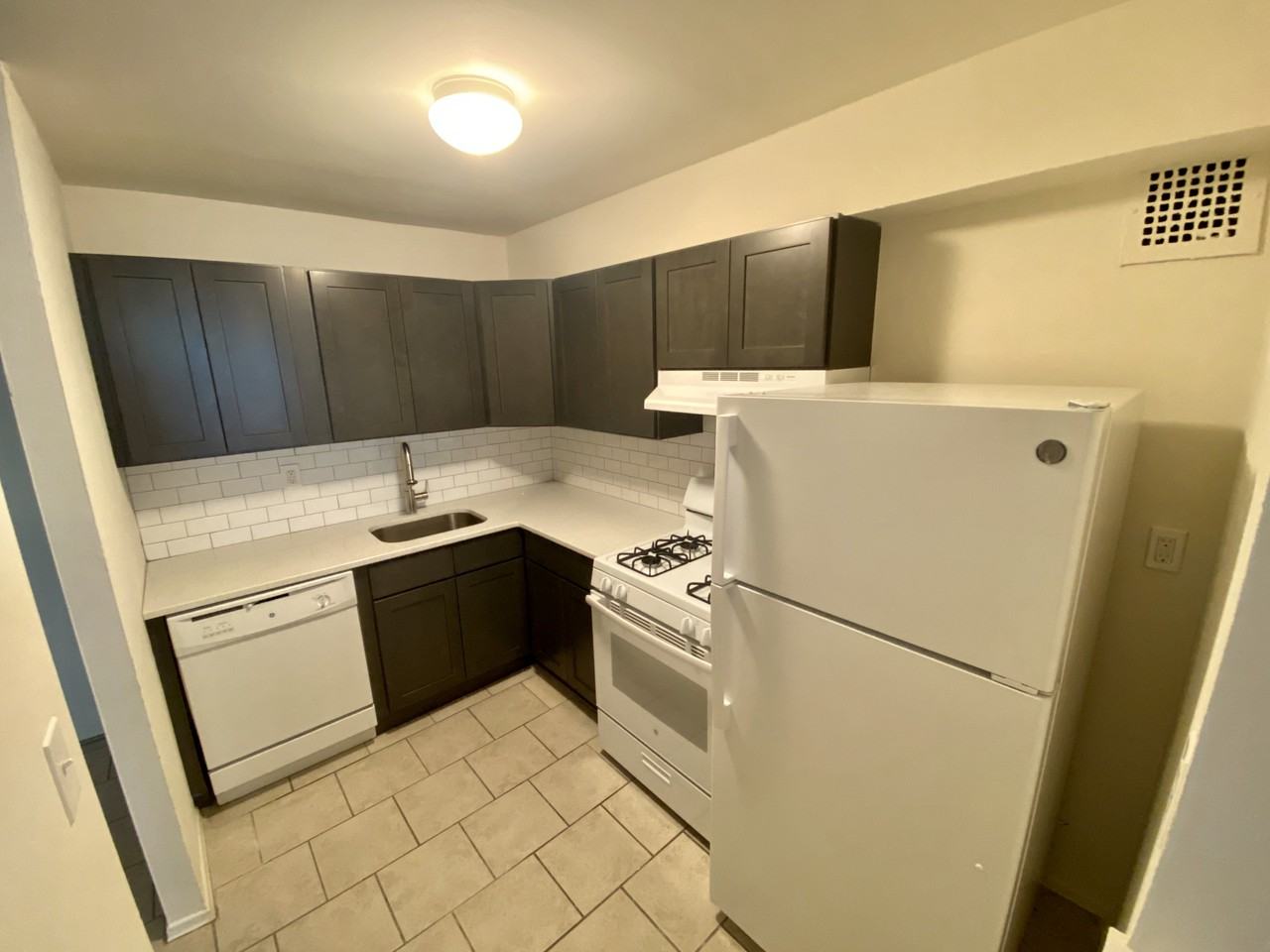 Lake St & Kensico Pl #1BED