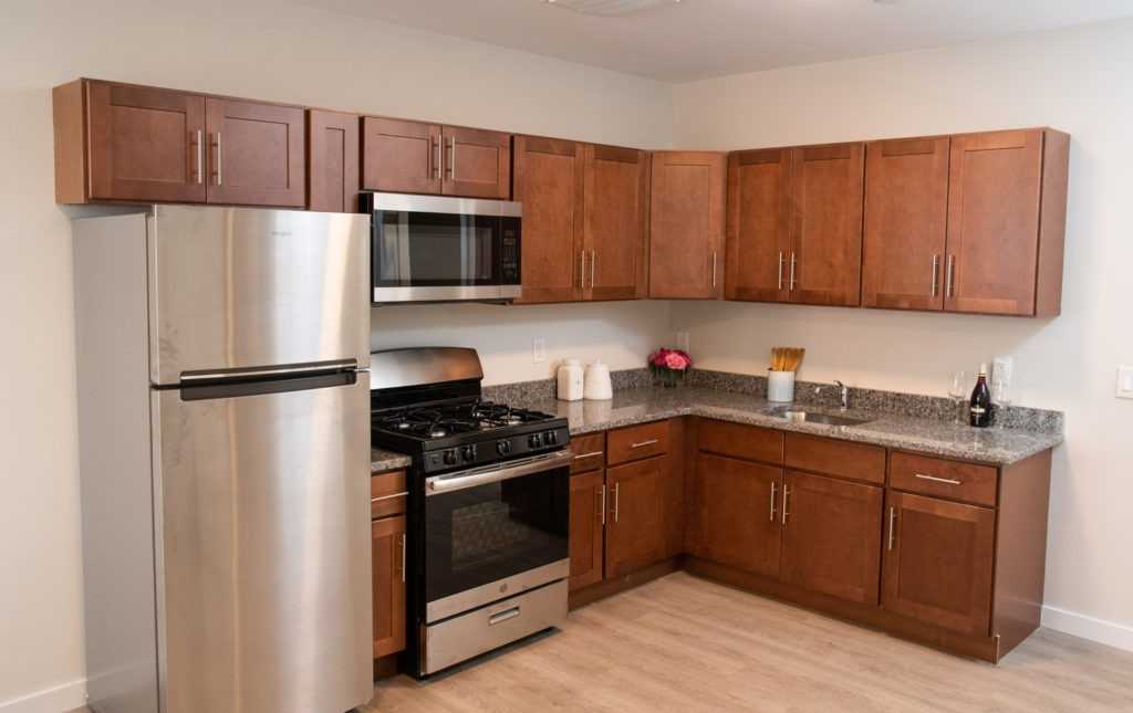 329 West State Street A, Trenton, NJ 08618 2 Bedroom Apartment for