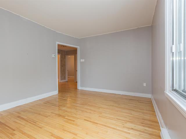 52 Avenue Léo-Lacombe - Photo 3 of 10