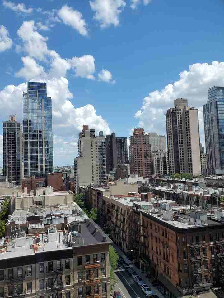 Knickerbocker Plaza - Photo 2 of 9