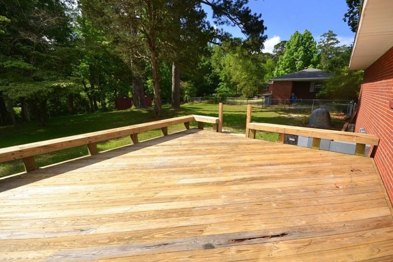 4606 Mockingbird Ln - Photo 3 of 44