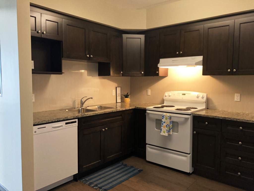 208 Sunview St, Waterloo, ON N2L 3V6 Apartment for Rent PadMapper