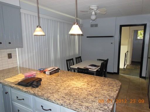 13708 Carlisle Ct - Photo 3 of 10