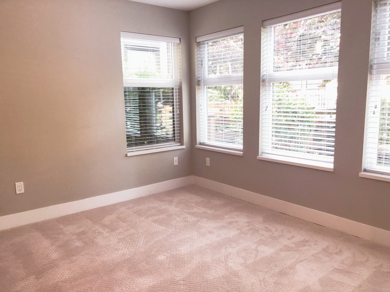 2687 158 Street #10 - Photo 3 of 10