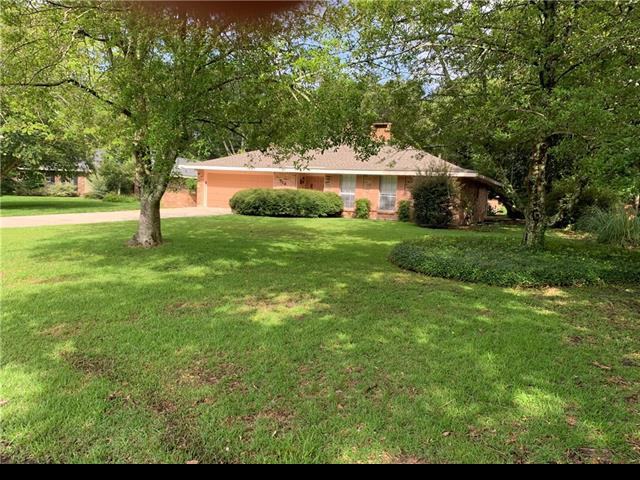 114 Oak Dr - Photo 2 of 9