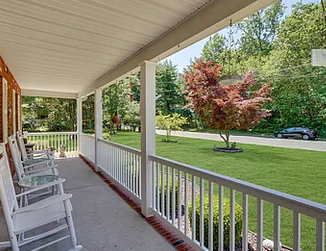 1408 Williams Drive - Photo 2 of 4