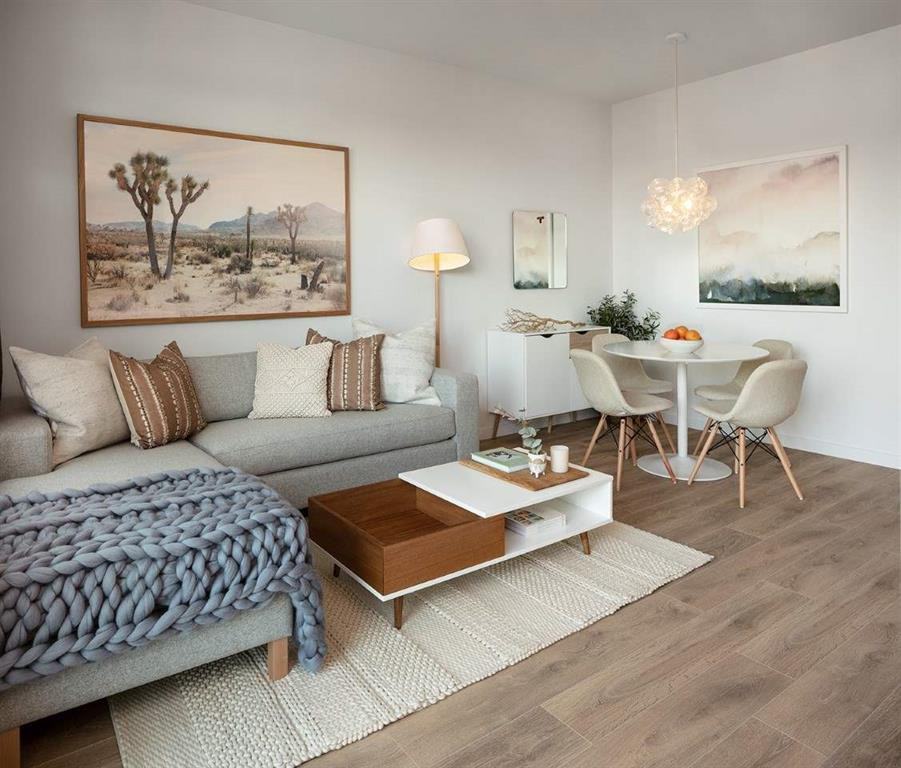 Marine + Fell - Photo 3 of 12