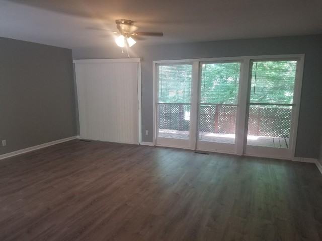2208 State St - Photo 3 of 3