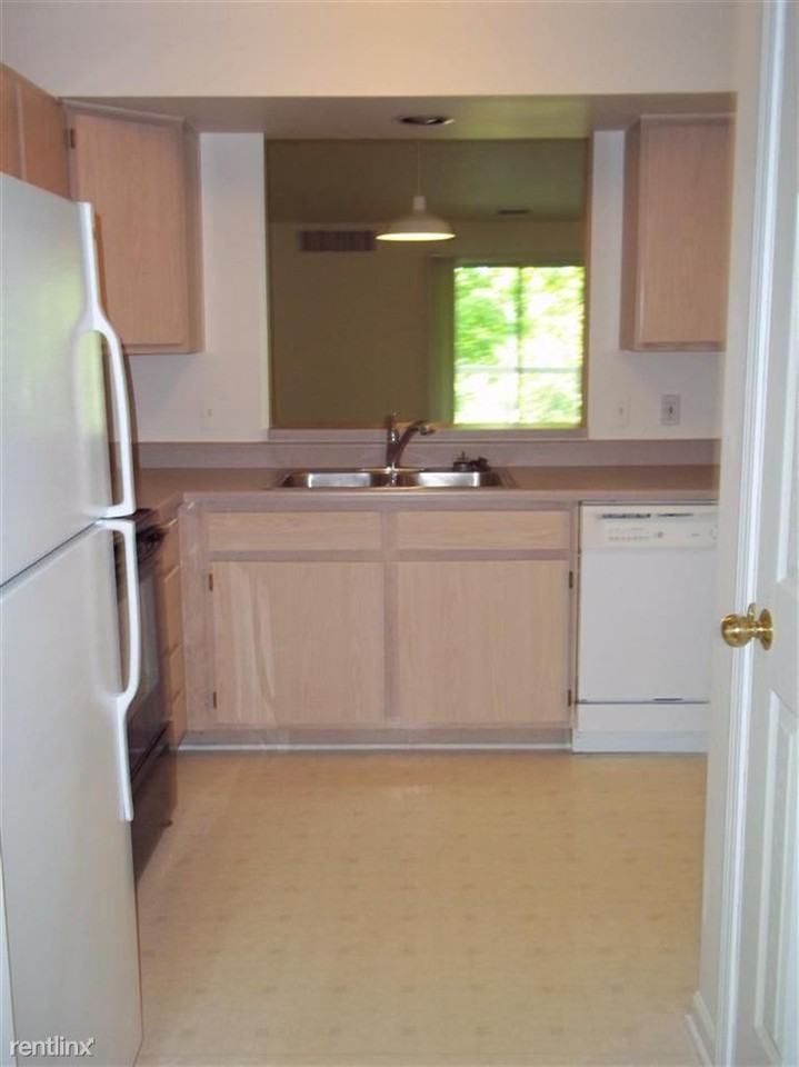 1001 E Duncan St #2B - Photo 3 of 10