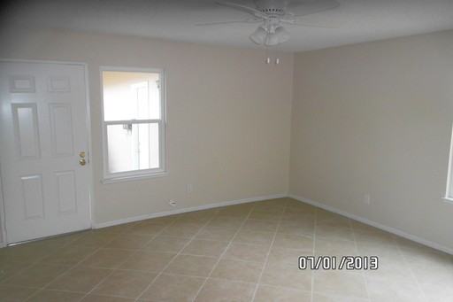 3730 W Avenue K 12 - Photo 3 of 8