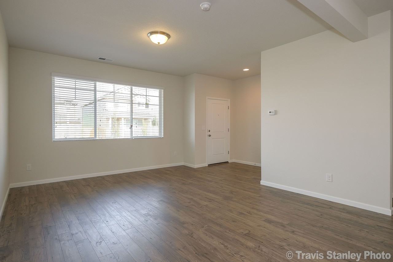 2377 Se 15th Aly - Photo 2 of 21