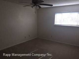 7020 N Holiday Dr - Photo 3 of 17