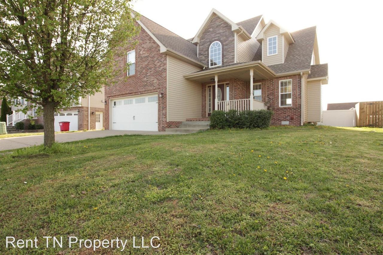1209 Chinook Cir - Photo 3 of 28