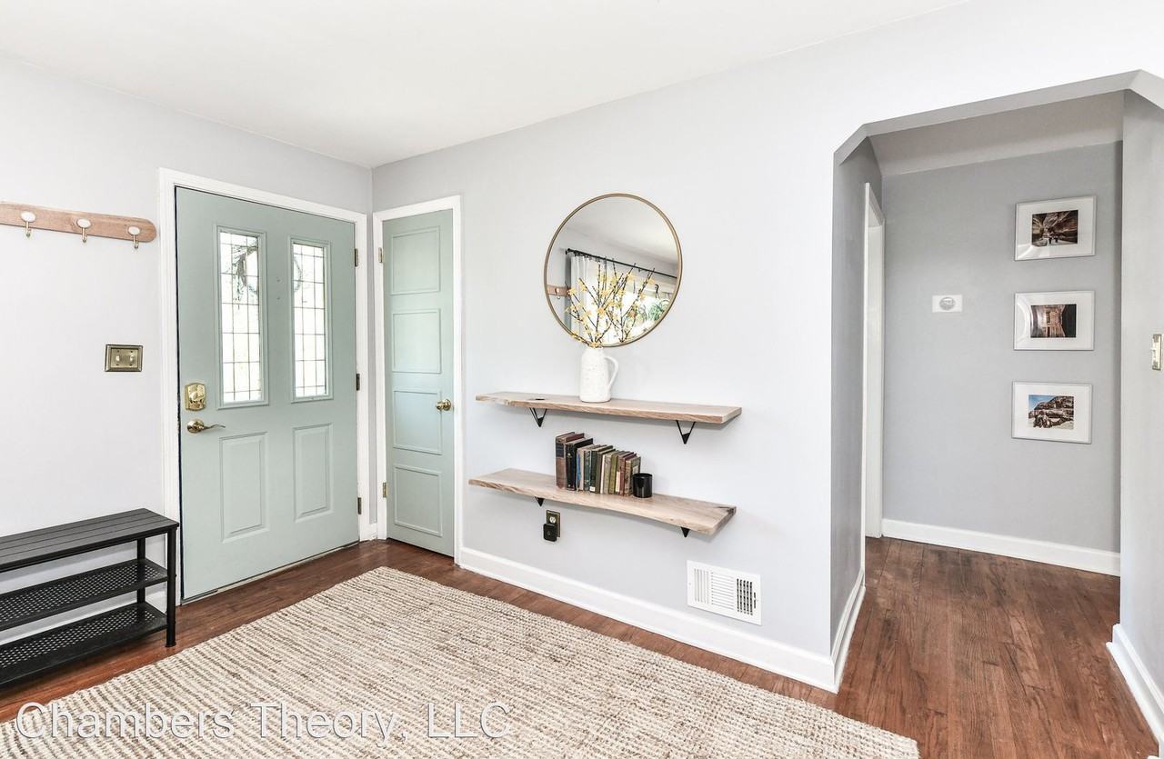 2501 Phillips Dr - Photo 3 of 43