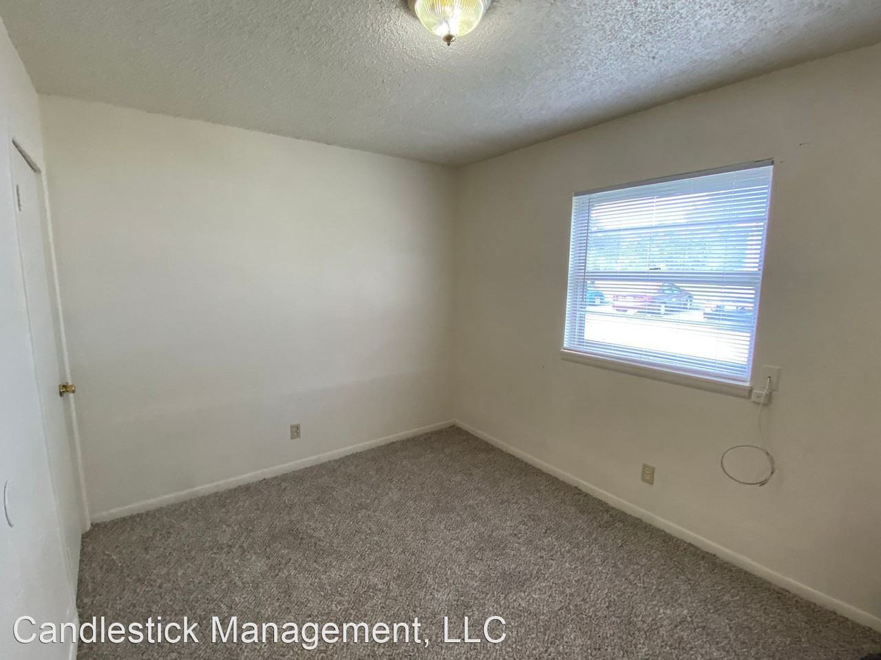 414-416 SE Arter - Photo 2 of 4