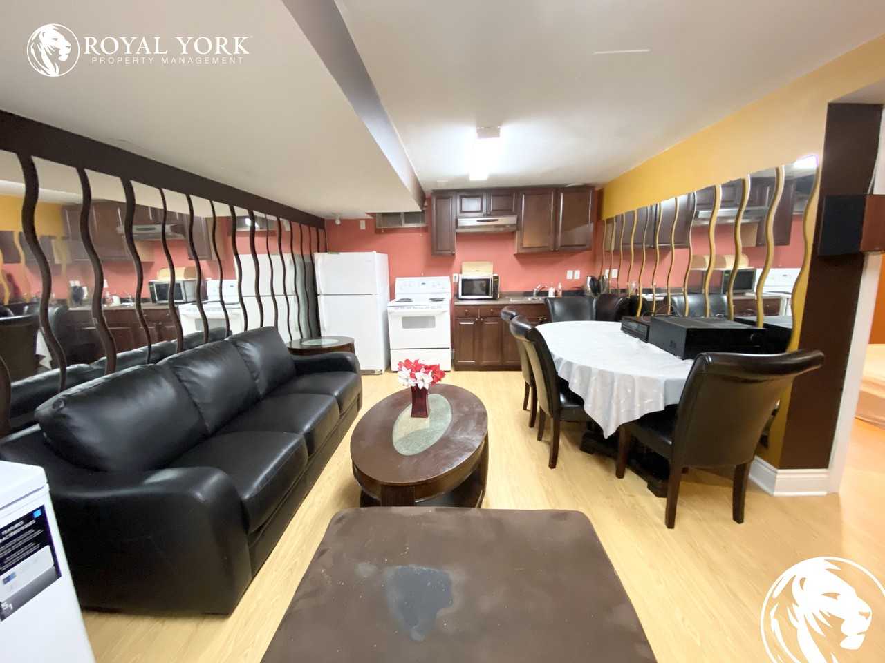 620 2-620 Madame Street - Photo 2 of 12