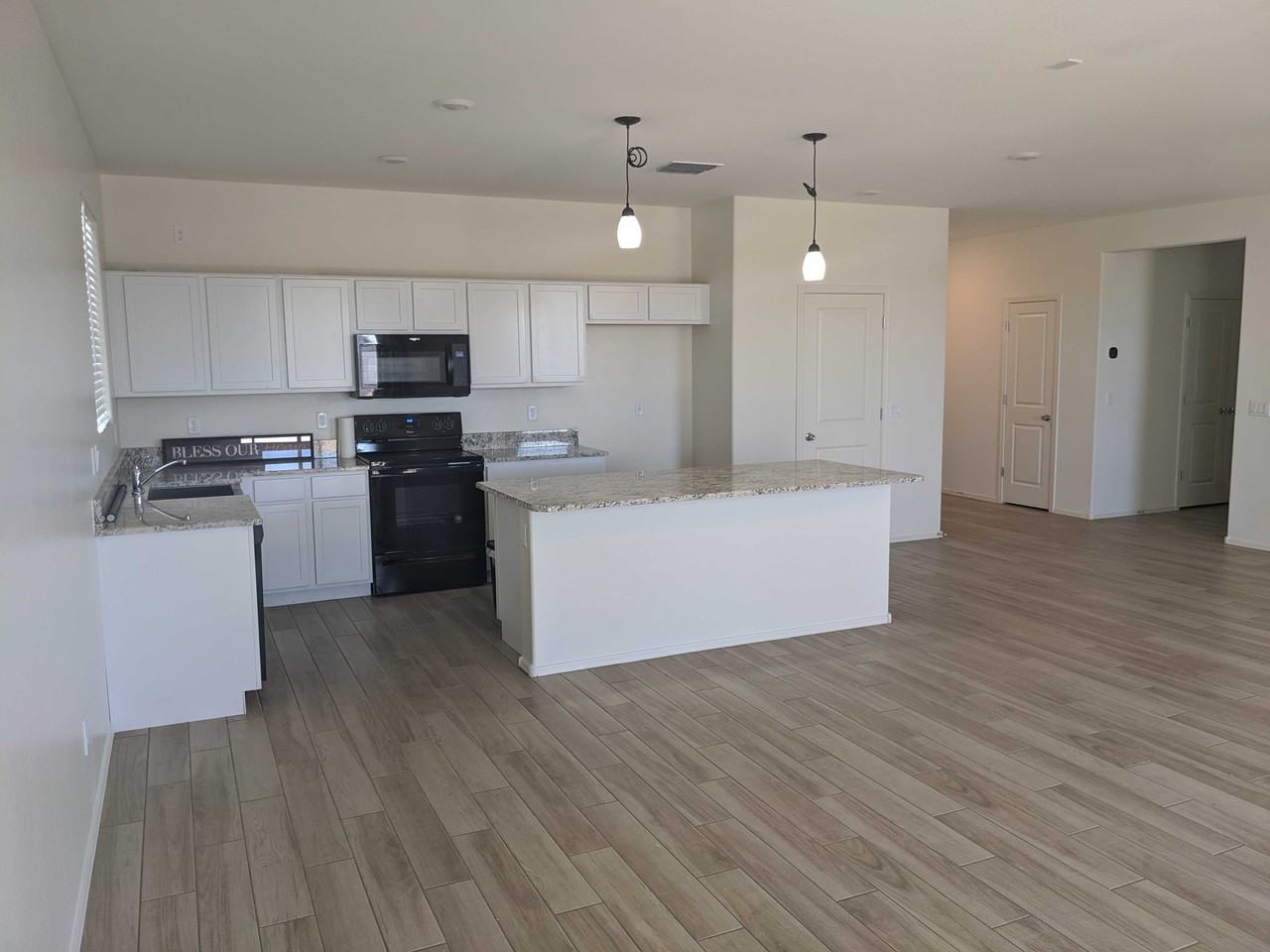 40655 W James Ln - Photo 3 of 22