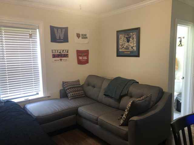 2537 N Seminary Ave #2 - Photo 2 of 16