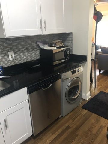 2537 N Seminary Ave #2 - Photo 4 of 16