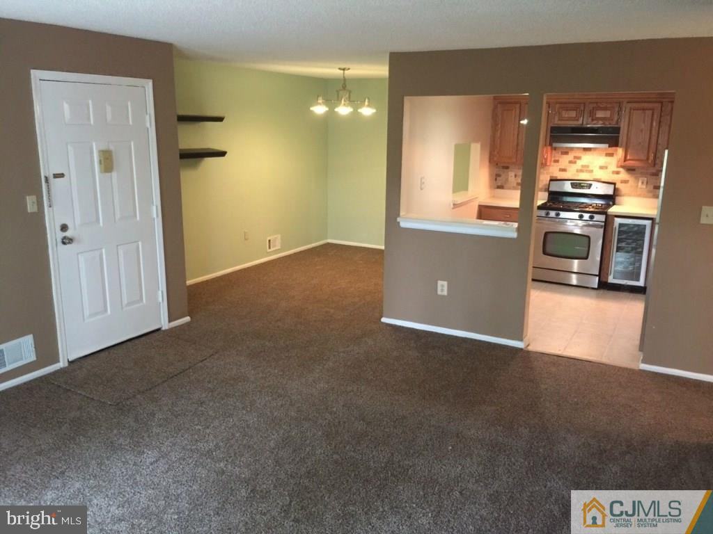 31 Voscek Ct - Photo 3 of 4