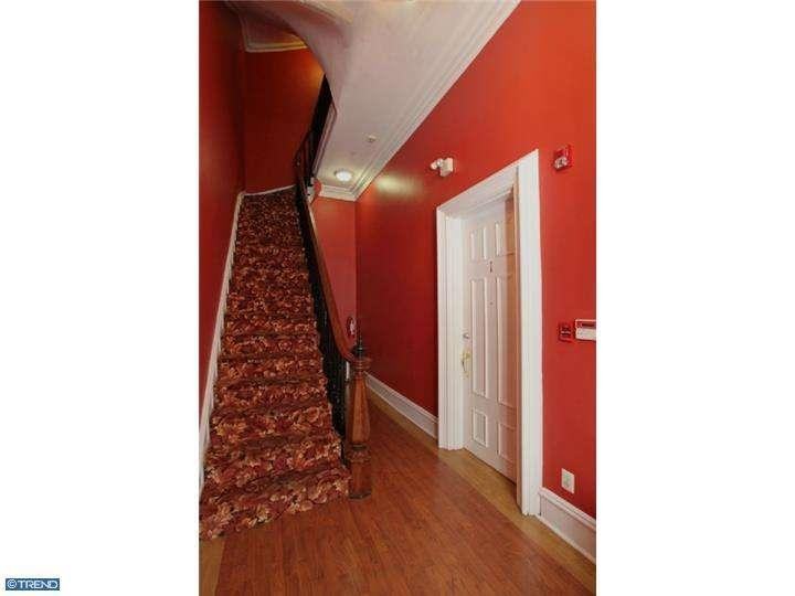 2129 Walnut St #1 - Photo 3 of 21