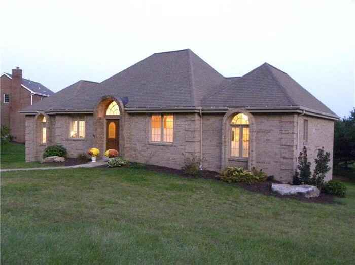 108 Oak Ridge Dr - Photo 2 of 16