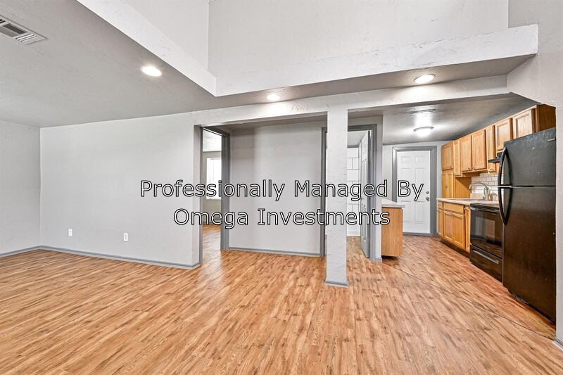 2120 Nw 34th St - Photo 3 of 16