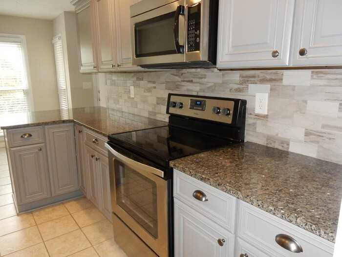 7455 Mckee Rd - Photo 3 of 21