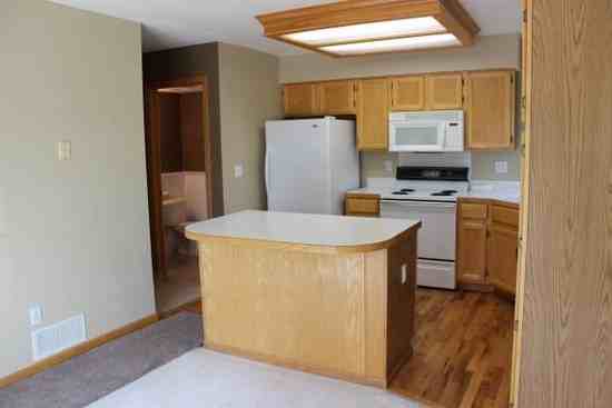 4442 Stoney Creek Dr - Photo 2 of 3