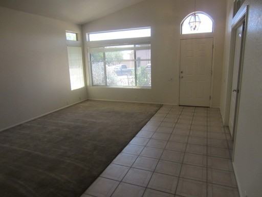 11044 N Eagle Crest Dr - Photo 2 of 8