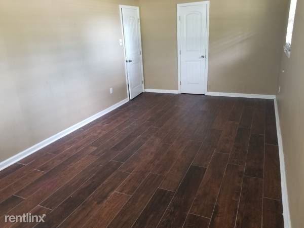 201 Cockerham Rd - Photo 2 of 6