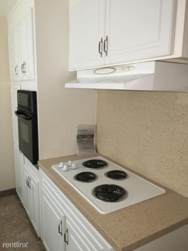 3014 Huff Avenue 6 - Photo 2 of 10