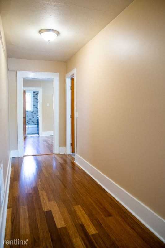 10216 Ne 185th St 1 - Photo 3 of 13