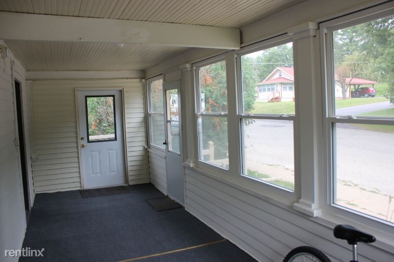 421 N. Bird St. B - Photo 3 of 21