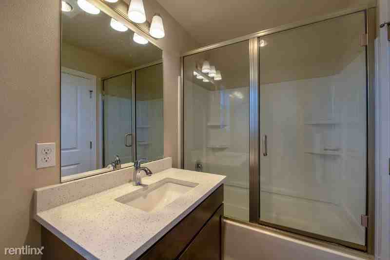 2403 Boylston Ave E - Photo 2 of 26